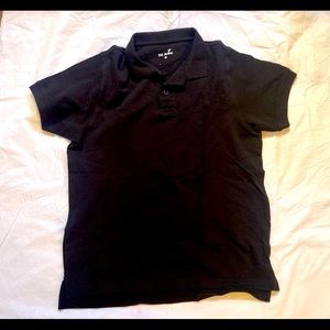 Black polo shirt.